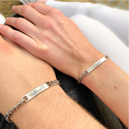 Ensemble de bracelets gravés pour couple